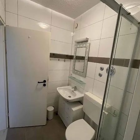 Appartement Am Brunnenplatzl Mit Bademantelzugang Bad Griesbach im Rottal Exterior foto